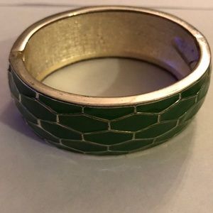 Enamel bracelet